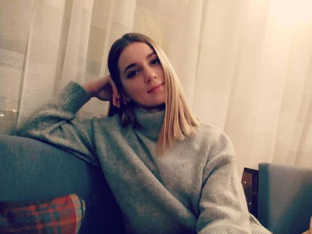 KatDeLunna - Live sex cam - 8615548