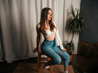 MeganMills - Live porn & sex cam - 8622624