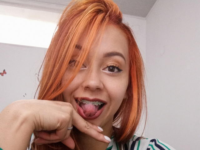 ElizaJones - Live sexe cam - 8625484