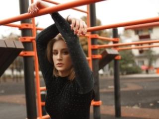 DebbieMiles - Sexe cam en vivo - 8662192