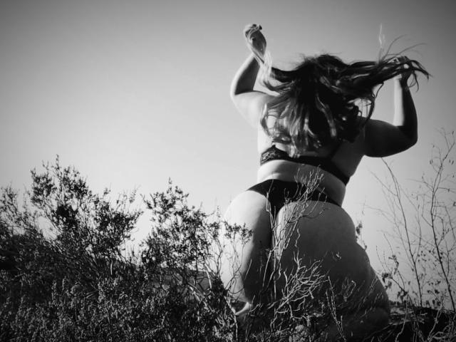 JuliaFrancaise - Sexe cam en vivo - 8669404