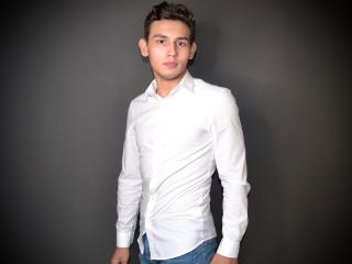 ArthurFlin - Live porn &amp; sex cam - 8680304