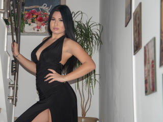 Black Hair Black Eye Beauty FontaineCorine