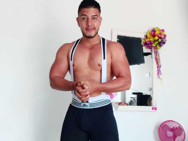 HotWillians - сексуальная веб-камера в реальном времени - 8689228