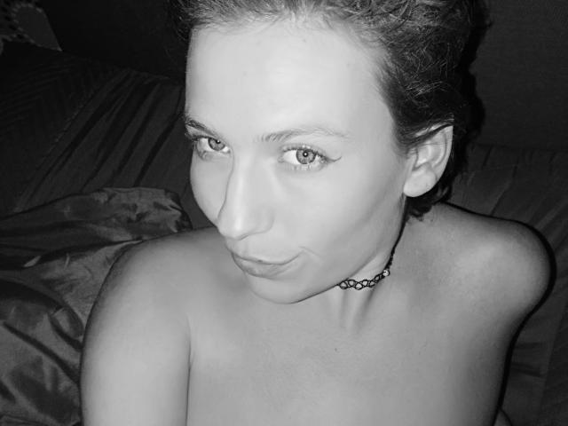 HotNinaForFun - сексуальная веб-камера в реальном времени - 8697320