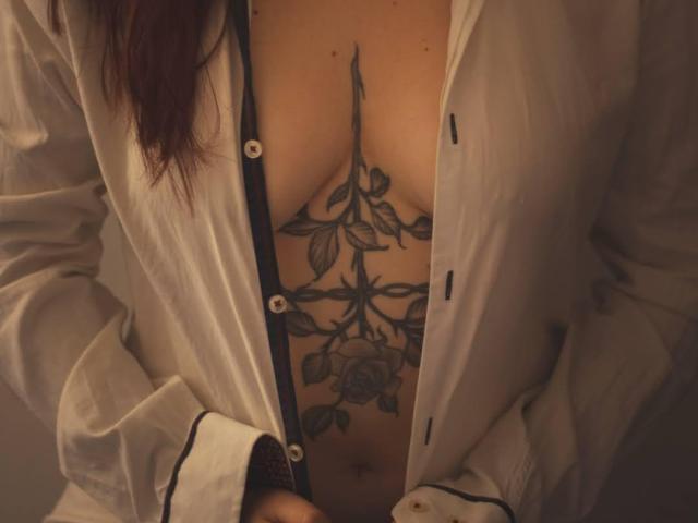 AmberMonroe - Live sex cam - 8698520