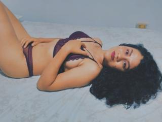 TaraFoxy - Live Sex Cam - 8714980