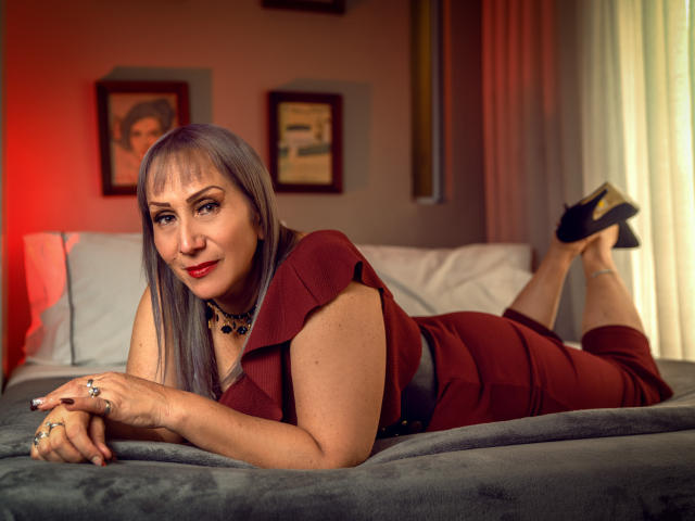 DianeOasis - Live porn &amp; sex cam - 8721176