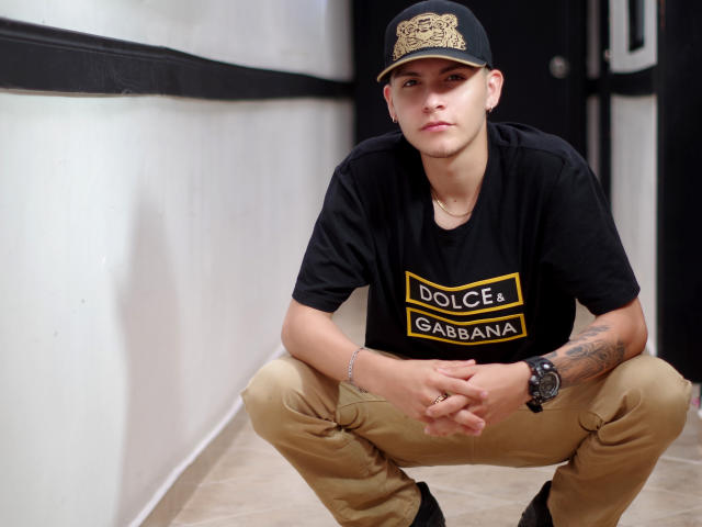 JustinGold - Live porn &amp; sex cam - 8729796