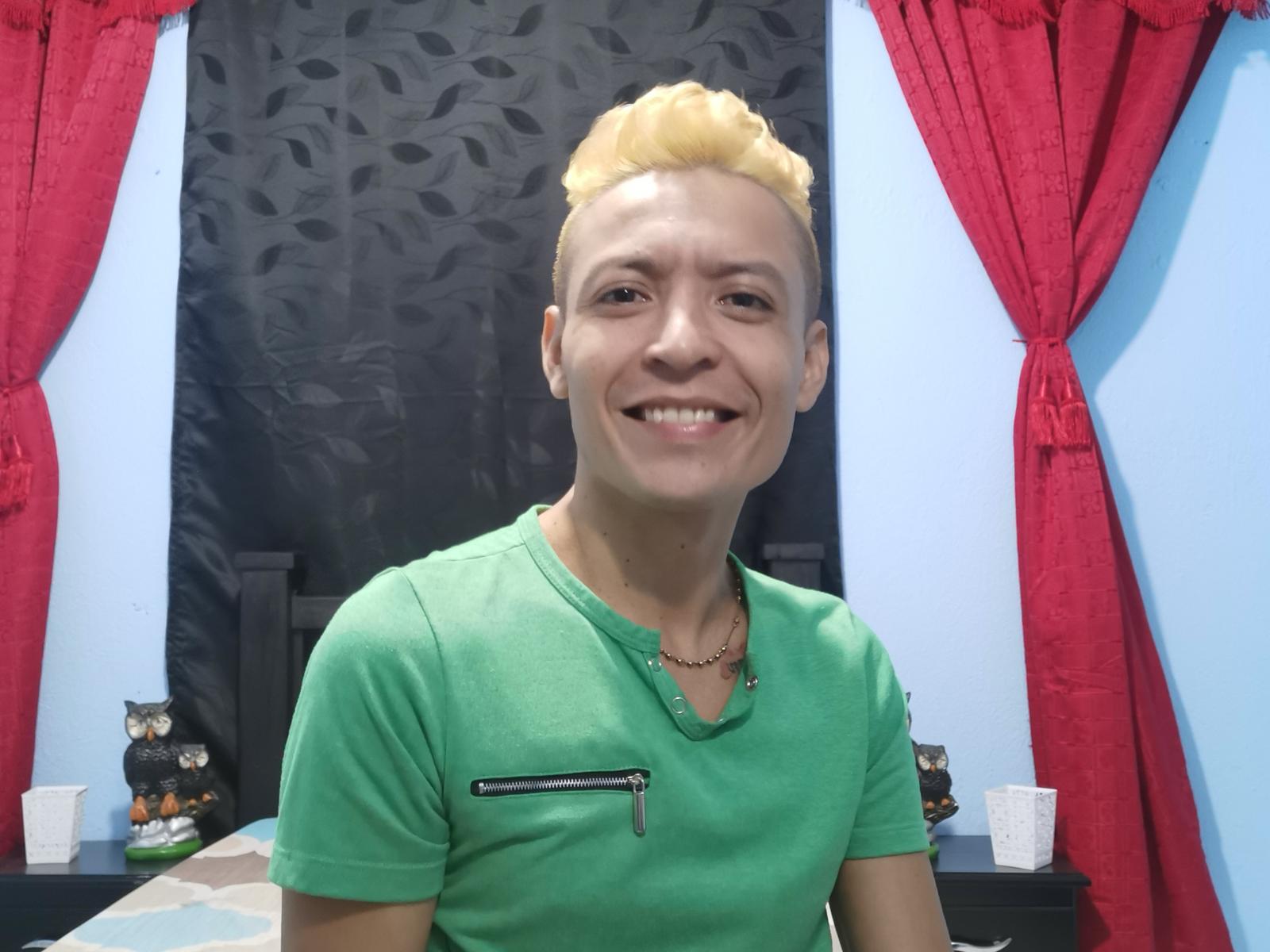 DoomerXX - сексуальная веб-камера в реальном времени - 8733272