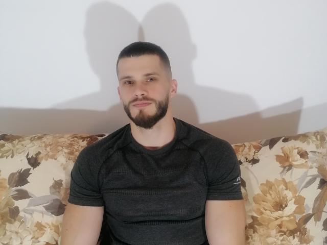 AlexanderHotty - Porno na żywo i seks kamera - 8736212