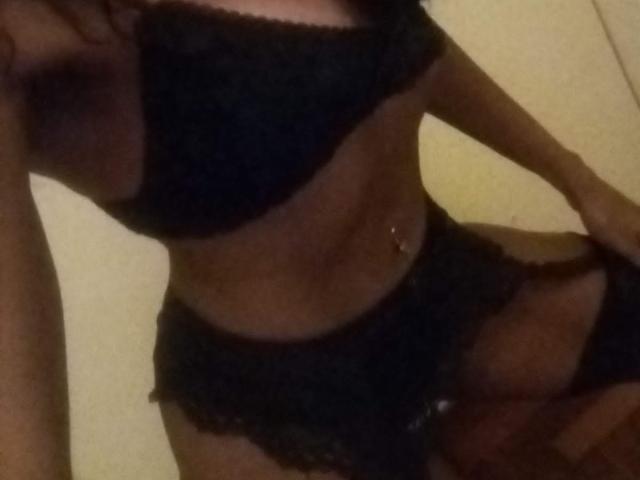 AnytaSwen - Live sex cam - 8739196