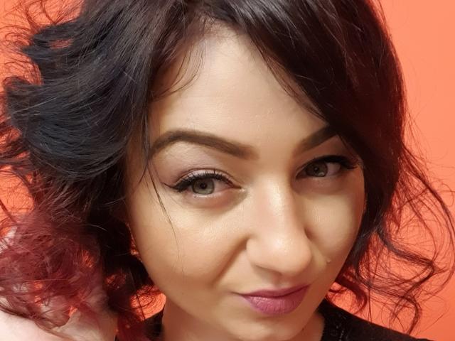 JolieXKitty - Live sexe cam - 8758256