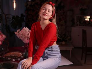 ArinaGrace - Live sexe cam - 8764352