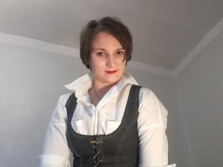 BrokenAnnew - Live sexe cam - 8775600