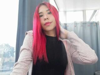 KarlieFamous - Sexe cam en vivo - 8789284