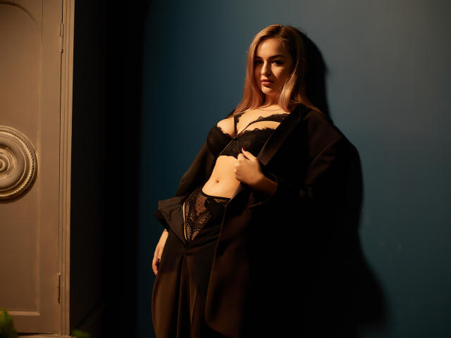 AlsyCute - Live Sex Cam - 8798560