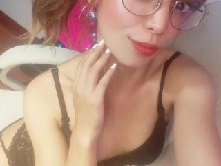 MiaHottieXX - Sexe cam en vivo - 8808076