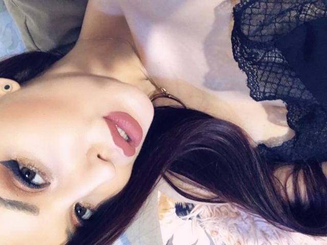 ChaudeGreta - Sexe cam en vivo - 8811188