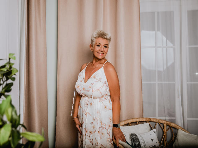 KinkyyHotLove - Sexe cam en vivo - 8824592