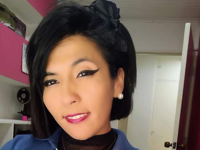 DaniaHot - Live porn &amp; sex cam - 8832900