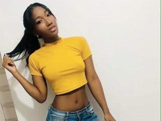 LauraOspina - Live Sex Cam - 8840872