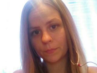 KandyNiksy - Live sex cam - 8846820