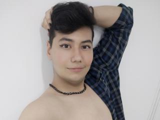 ShinyMan - Live sexe cam - 8858872