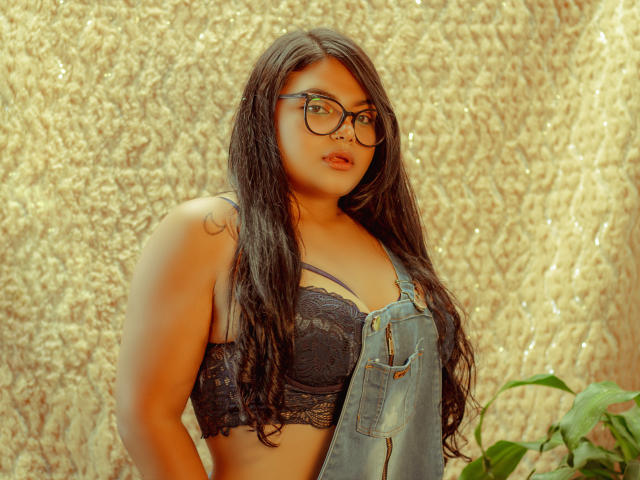 MollyJenkins - Sexe cam en vivo - 8875360