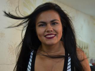 NicoleHead - Live sexe cam - 8877208