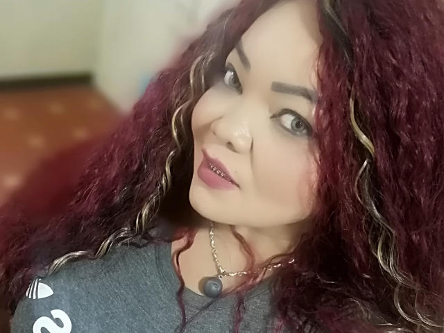 MichelleSmerald - Sexe cam en vivo - 8887556