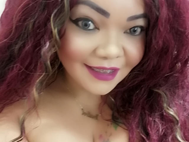 MichelleSmerald - Sexe cam en vivo - 8897132