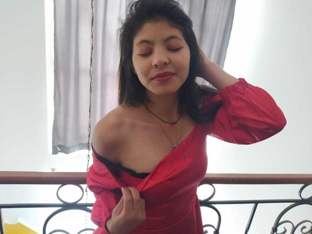 HinataLatin - Live sex cam - 8906104