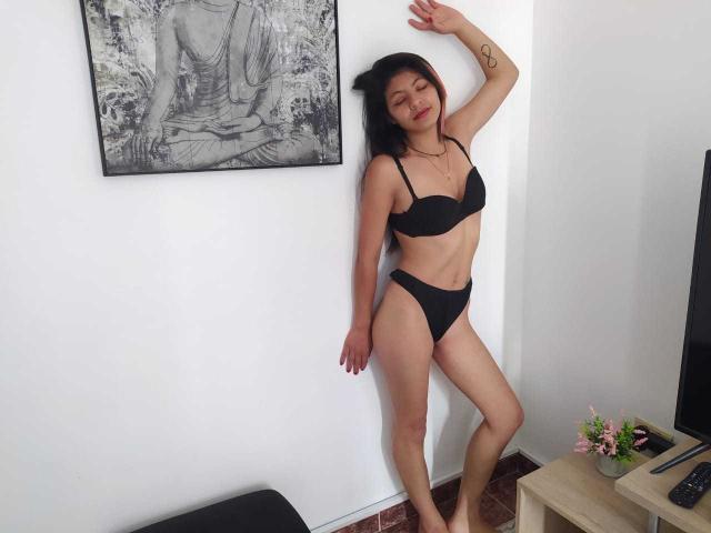 HinataLatin - Sexe cam en vivo - 8906124