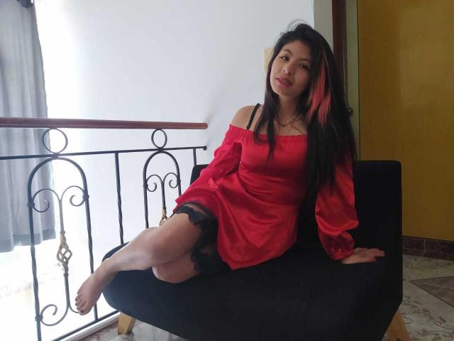 HinataLatin - Sexe cam en vivo - 8906136