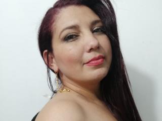 LuciaThomson - Live sexe cam - 8909984