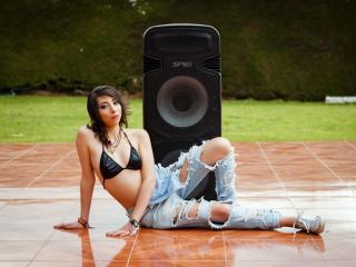 Camgirl ScarlettBloom