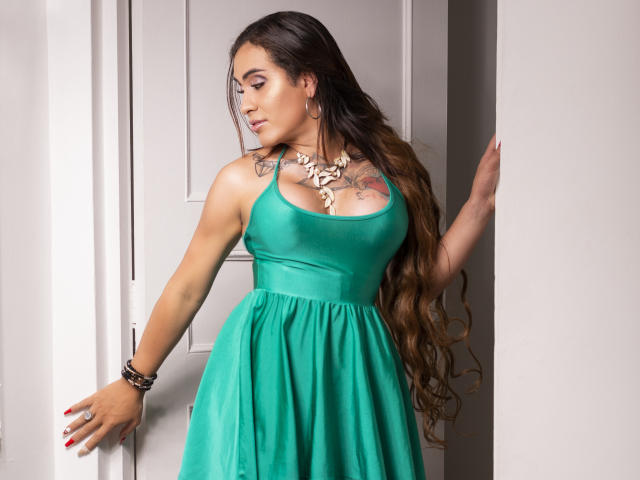 HillaryBeach - Live porno og sexkamera - 8922708