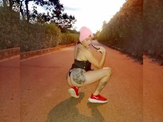 RainbowGirl - Live sexe cam - 8922828