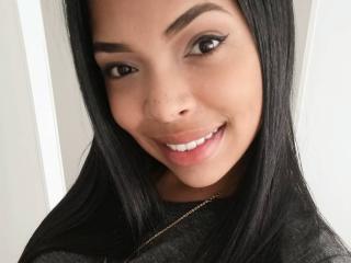 Camgirl VickySquirty