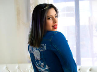Brunette Hair Chestnut Eye Beauty DarlaJones