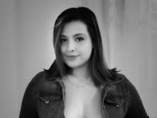 Camgirl DarlaJones