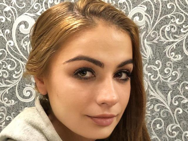 HotQueenAmelia - Live porn &amp; sex cam - 8957212