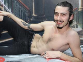 DonovanBilly - Live Sex Cam - 8963360