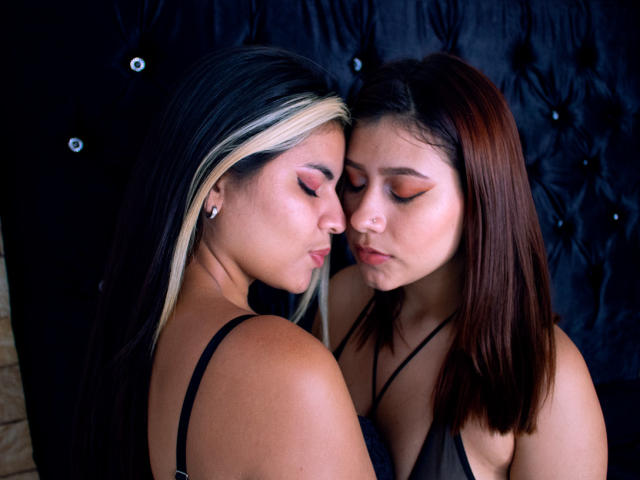 AmberYKorina - Live Sex Cam - 8967956