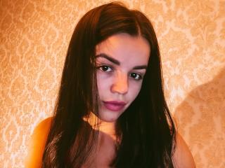 SilviaFay - Live porn &amp; sex cam - 8971044