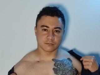 BenitoCamelo - Live porn &amp; sex cam - 8975532