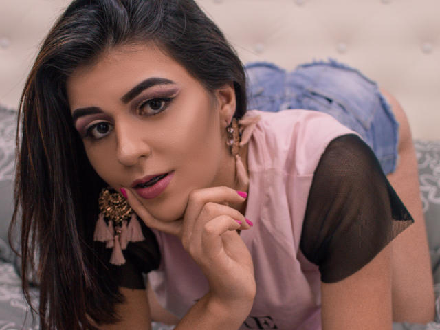 MelanyJay - Sexe cam en vivo - 8982032