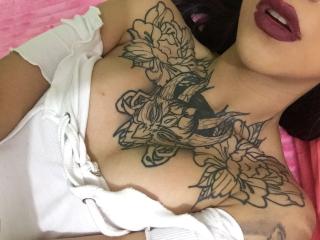 KarolyZaya - Live sex cam - 8982572