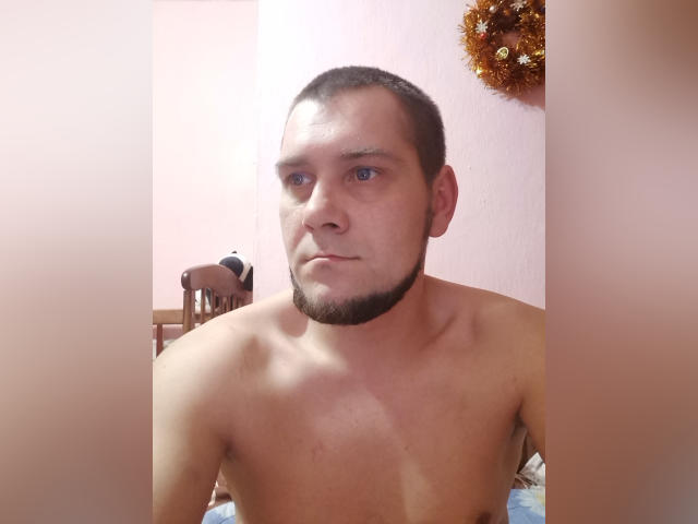 VolshEbnikF - Sexe cam en vivo - 8987016